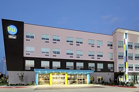 Tru by Hilton Bryan College Station, TX