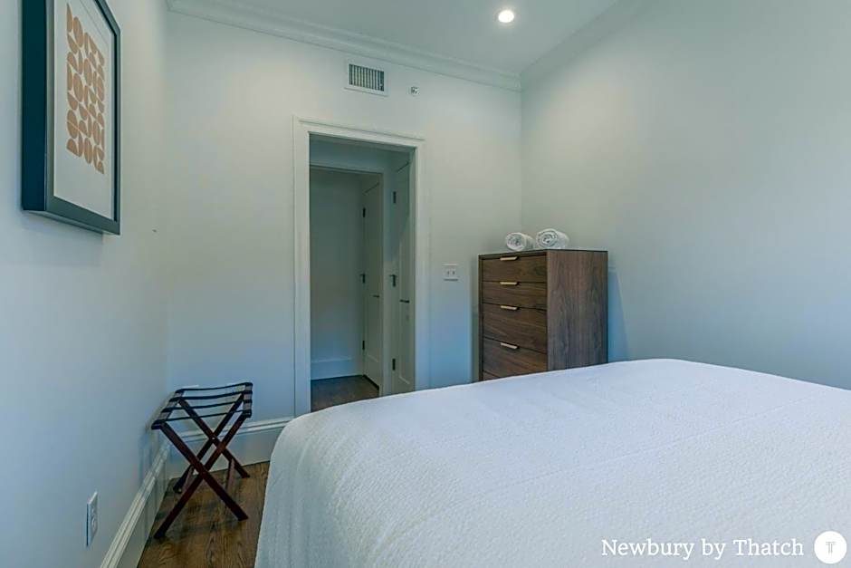 304 Newbury Street by Thatch