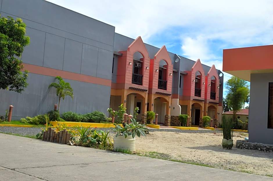 Manora Apartments and Guest House