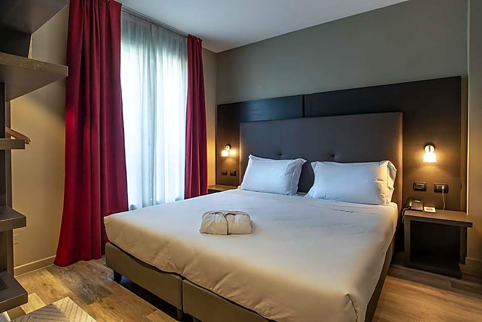 Maranello Palace