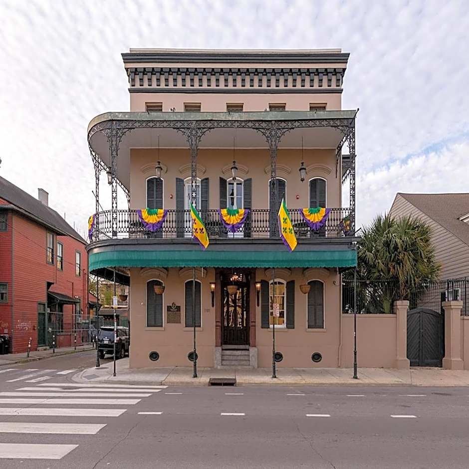 French Quarter Suites Hotel