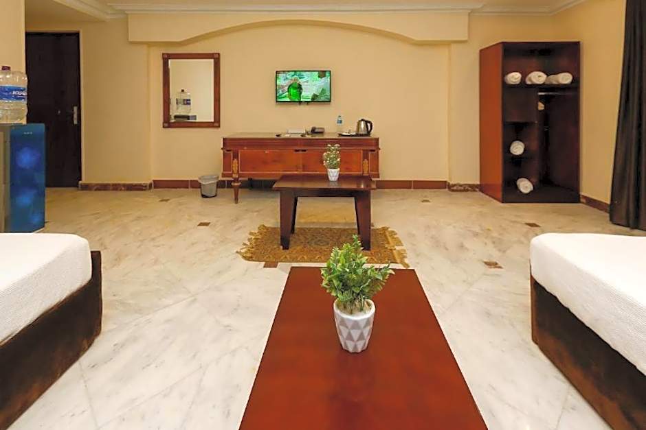 Turquoise Pyramids palace