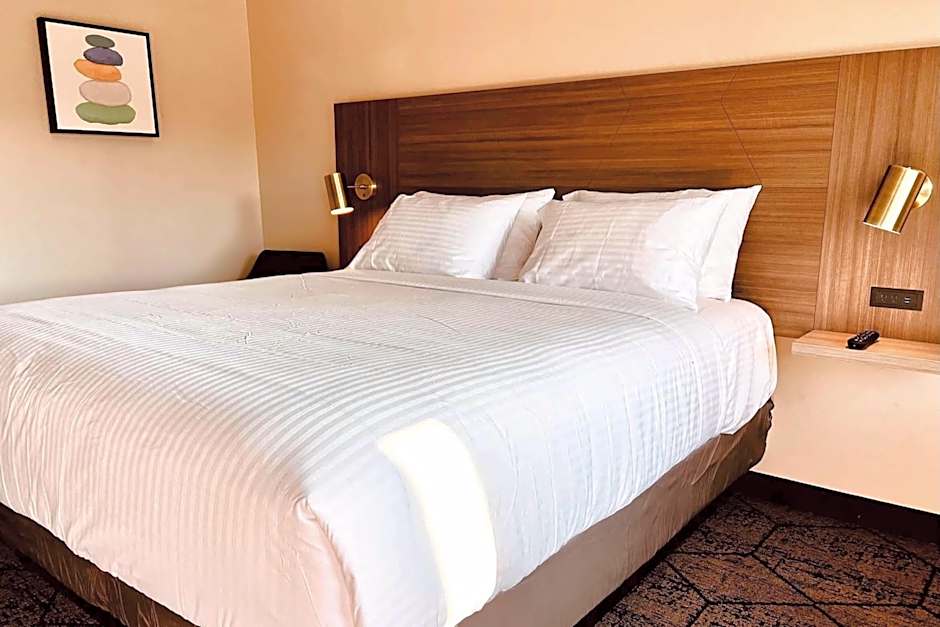 Ramada by Wyndham Modesto Yosemite Area