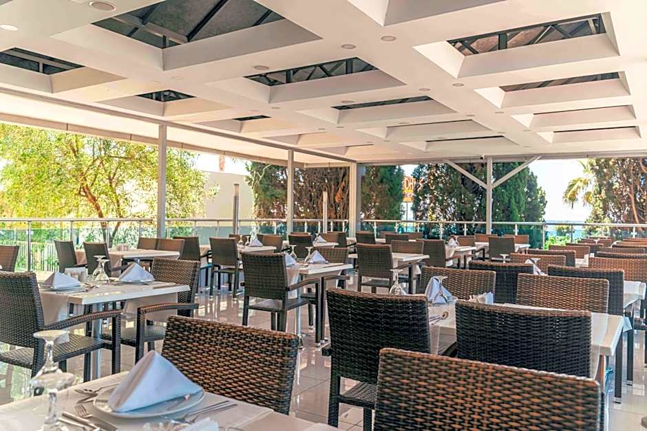 Blue Diamond Alya Hotel