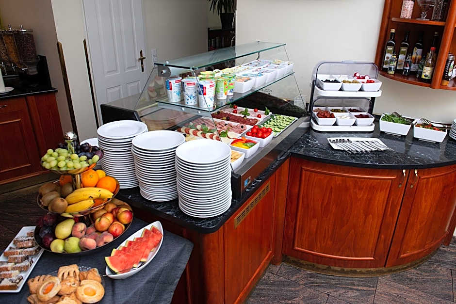 Suite Hotel 900 m zur Oper