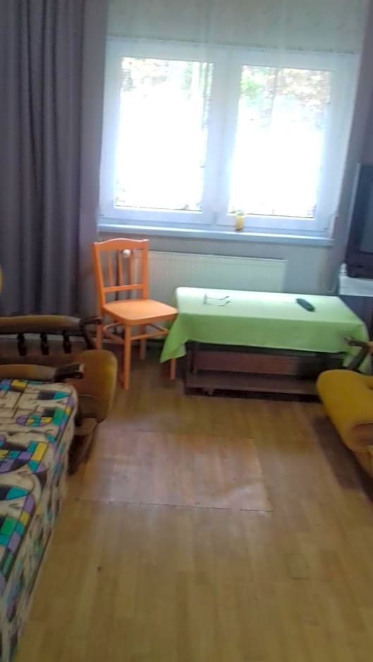 Niepubliczne Schronisko M¿odzie¿owe Lubawka