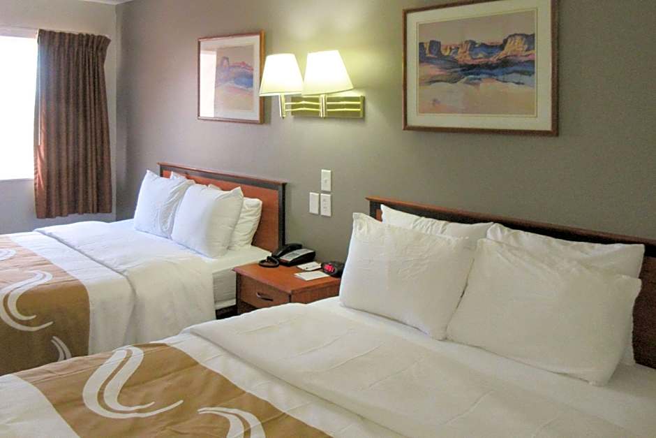 Quality Inn & Suites Salina National Forest Area