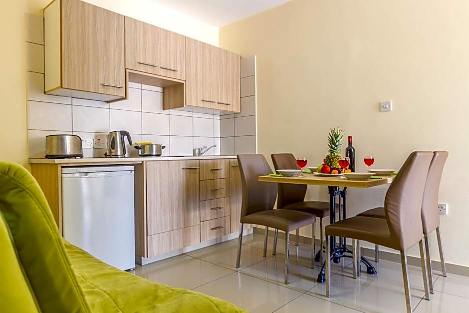 Paul Marie Hotel Apartments