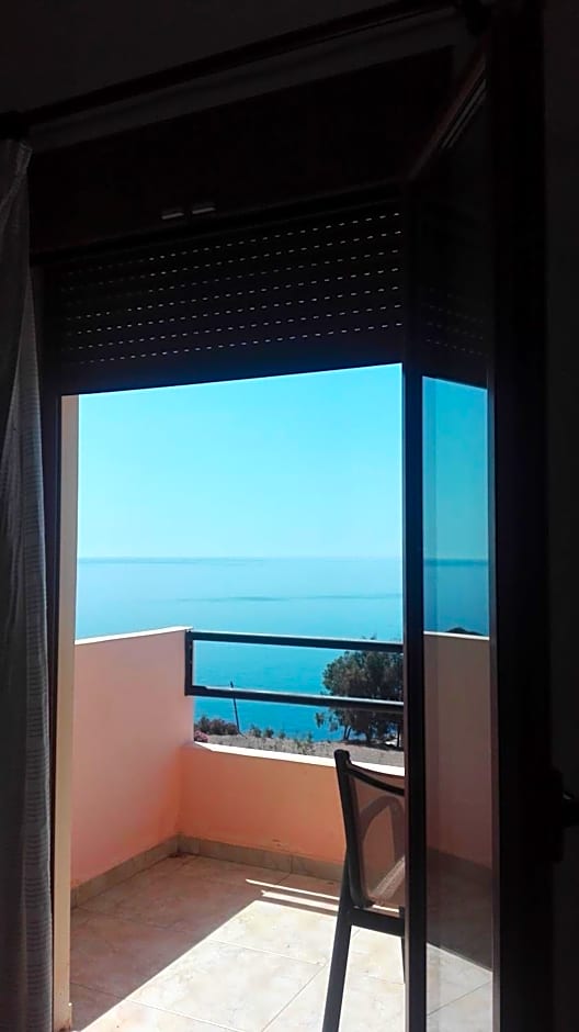 Sfinias Apartments