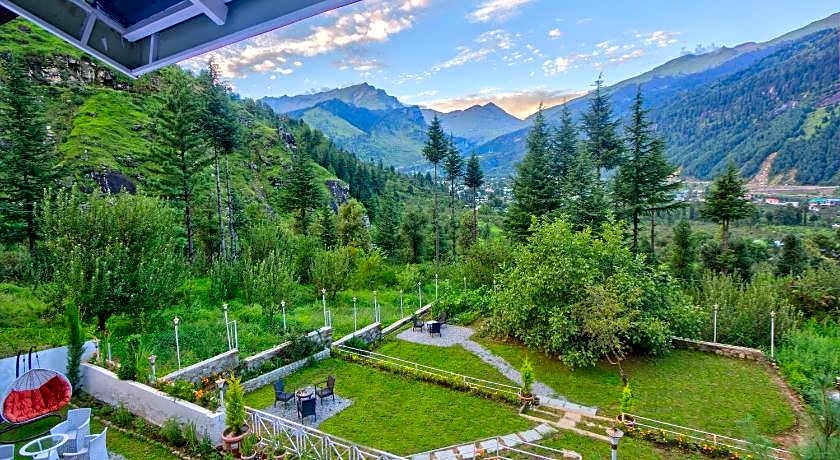 Baan By Snow City Farm