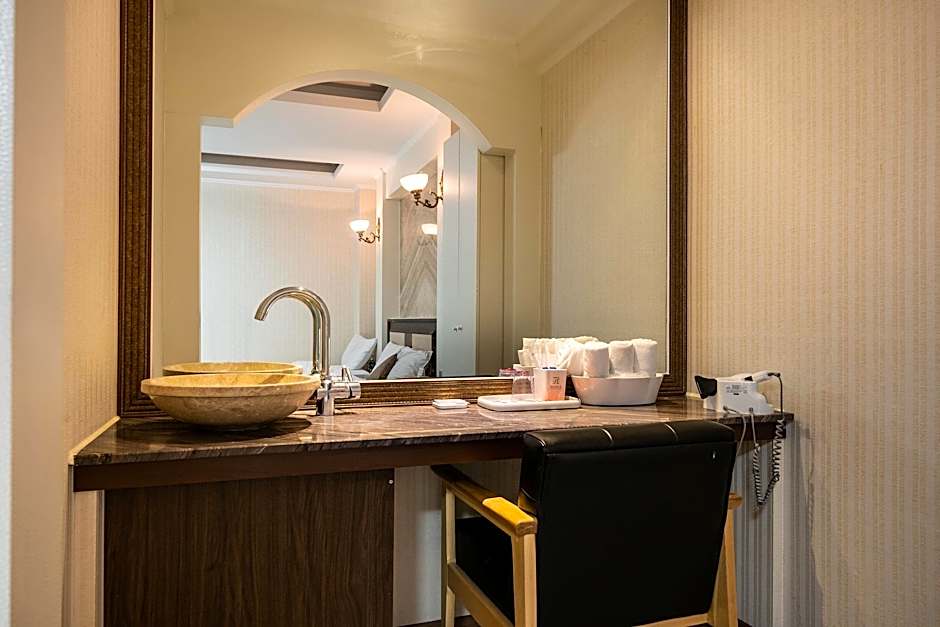 Ansan Seowon Tourist Hotel