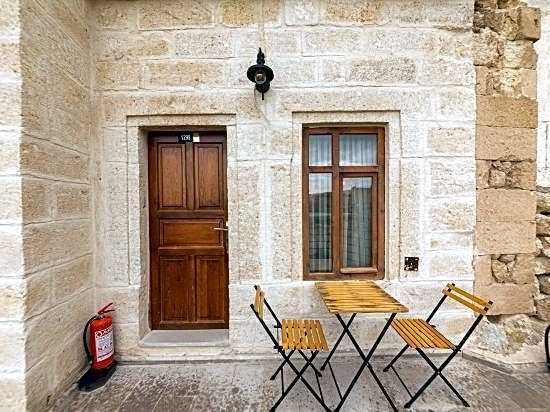 Feris Cave Hotel