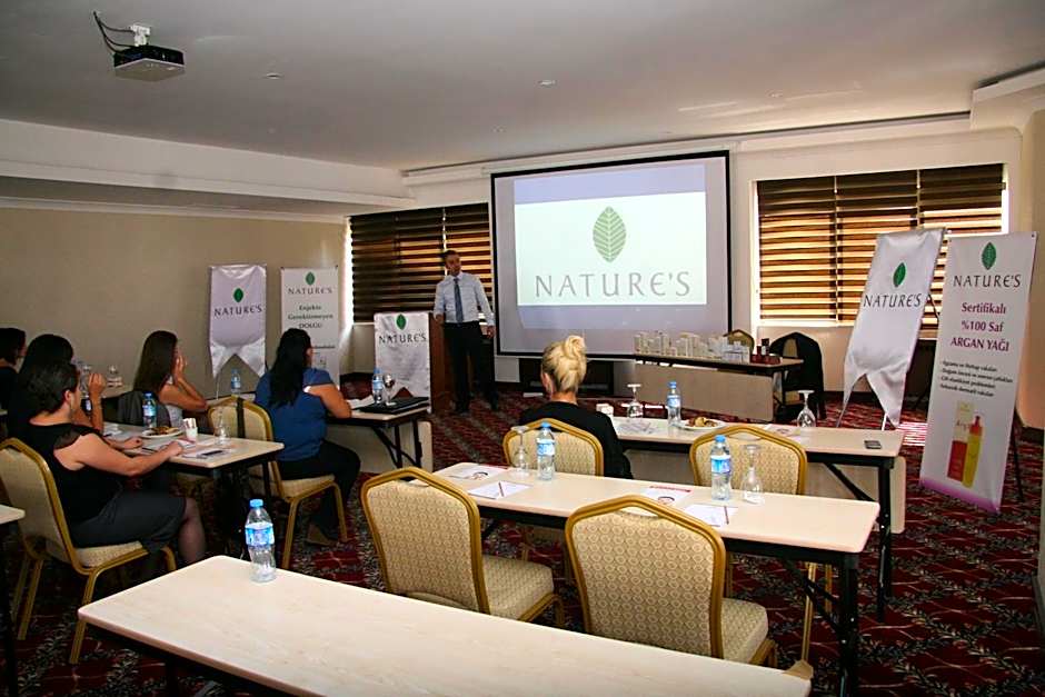 Asrin Park Hotel & Spa Convention Center