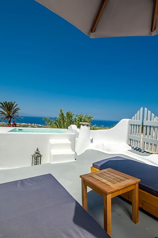 AQUA SERENITY LUXURY SUITES SANTORINI