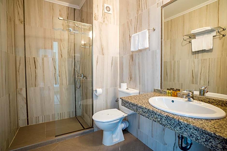 Hotel Perla Beach Club - All Inclusive