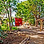 Howzit Hostels Maui