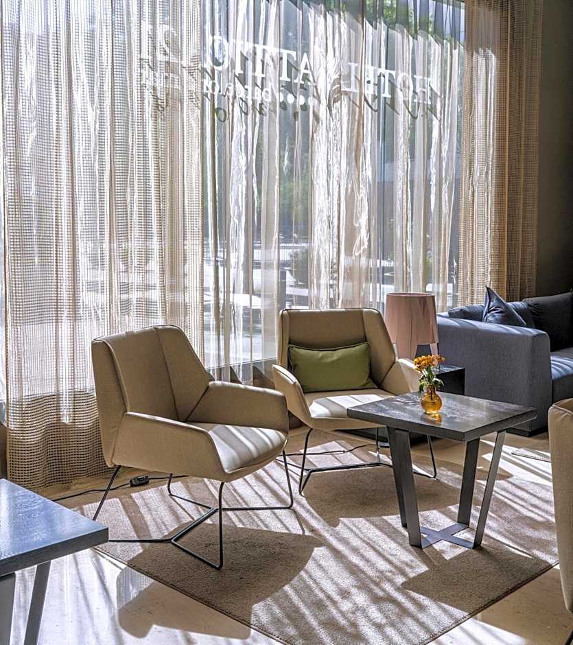 Attica 21 Barcelona Mar