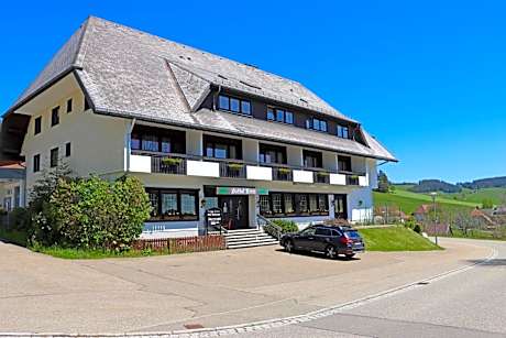 Hotel Kreuz Hohengasthof