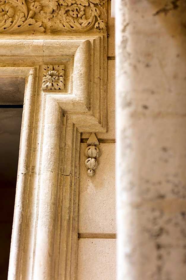 Château de Collias - Maison de Vacances