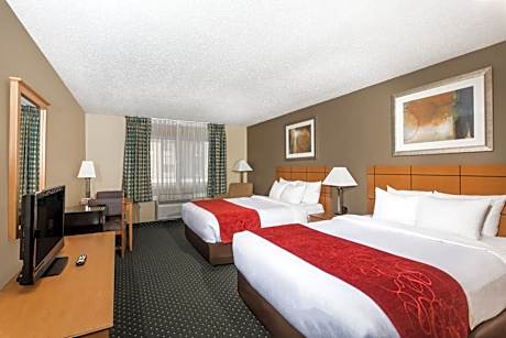 Queen Room with Two Queen Beds - Non-Smoking