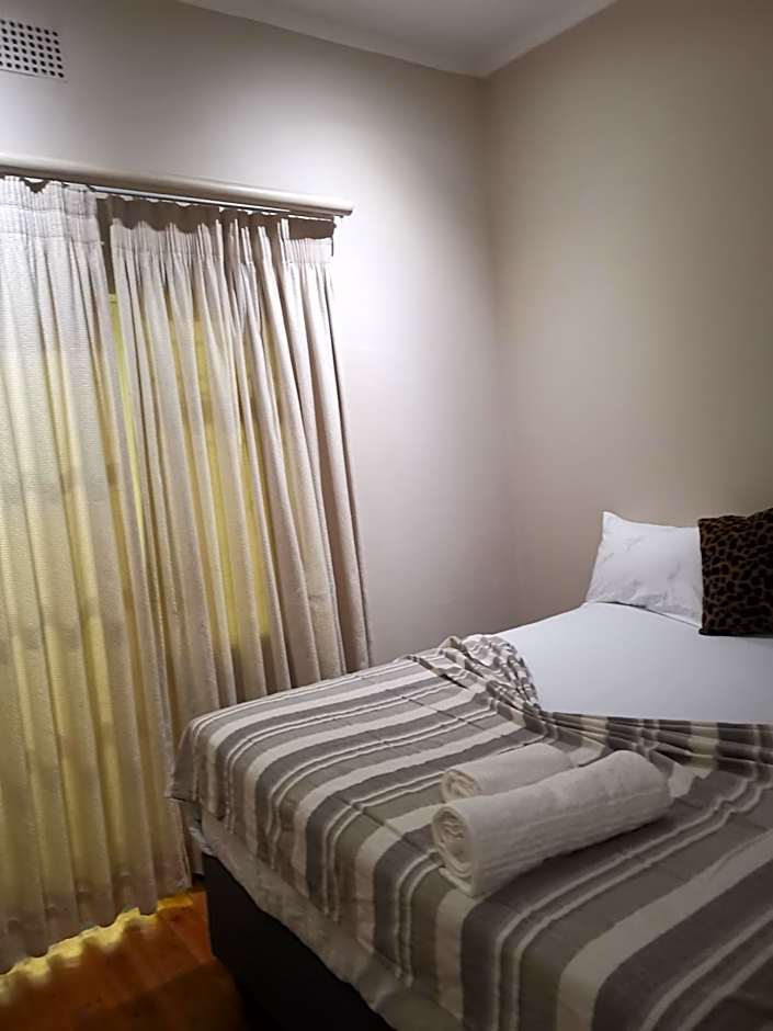 180 On Anderson Guest House