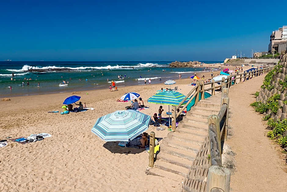 Sands Beach Breaks Umdloti Beach View