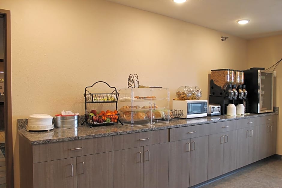 New Victorian Inn & Suites Lincoln