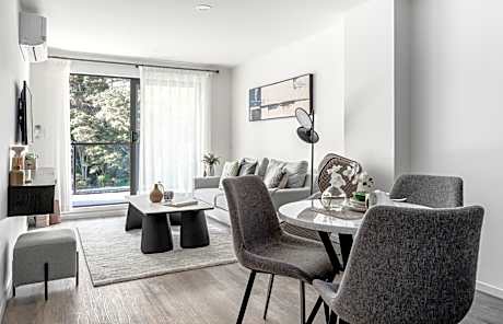 Sunrise Garden Suites