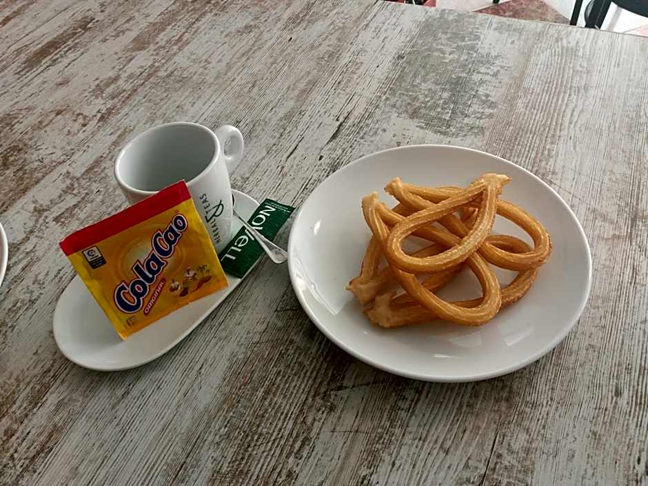 Hostal Ciempozuelos, cerca del Parque Warner y Madrid