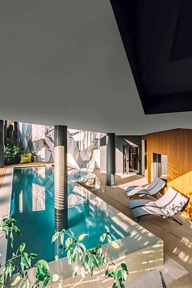 Elite Hotel & Spa