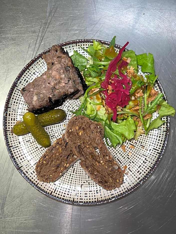 Logis Hôtel du Commerce