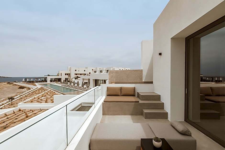 Domes White Coast Milos, Adults Only