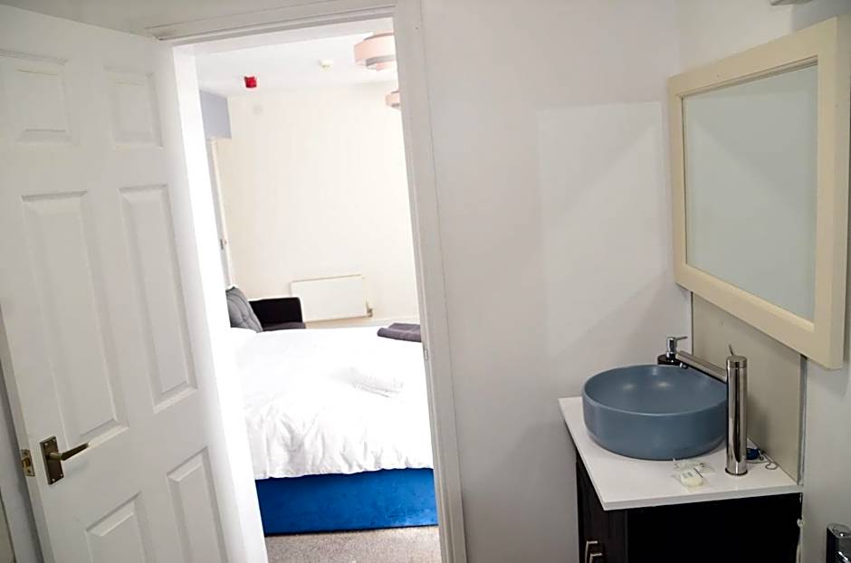 Blok 3 -Jacuzzi Suites, Apartment & Ensuite Rooms