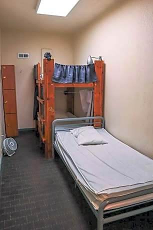 Bunk Bed in Mixed Dormitory Room