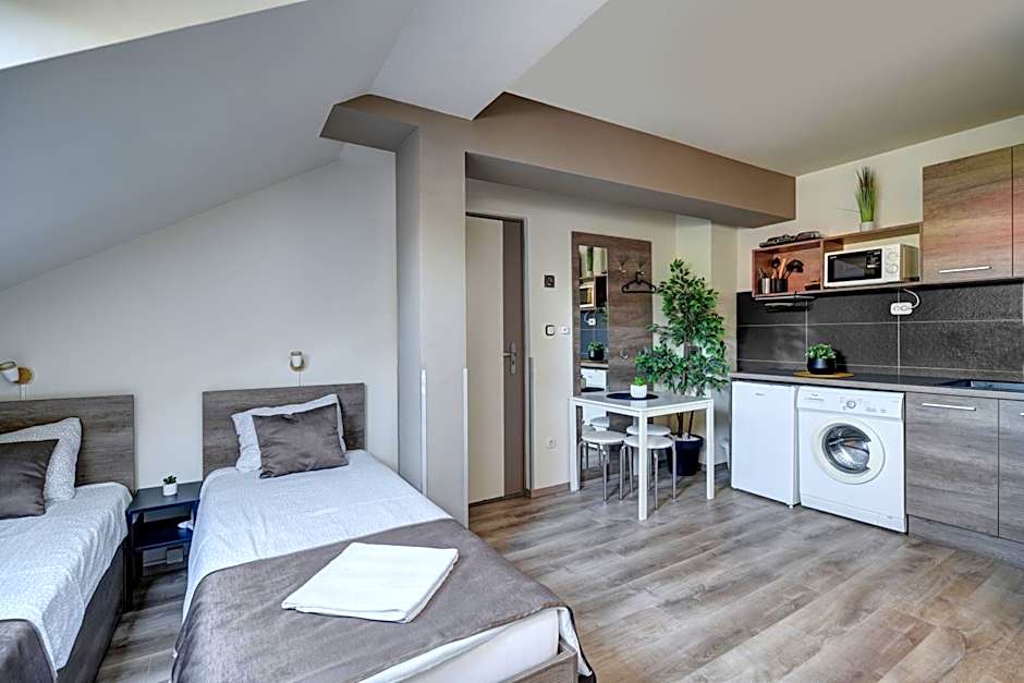 Familia Panzió & Apartmanház Győr