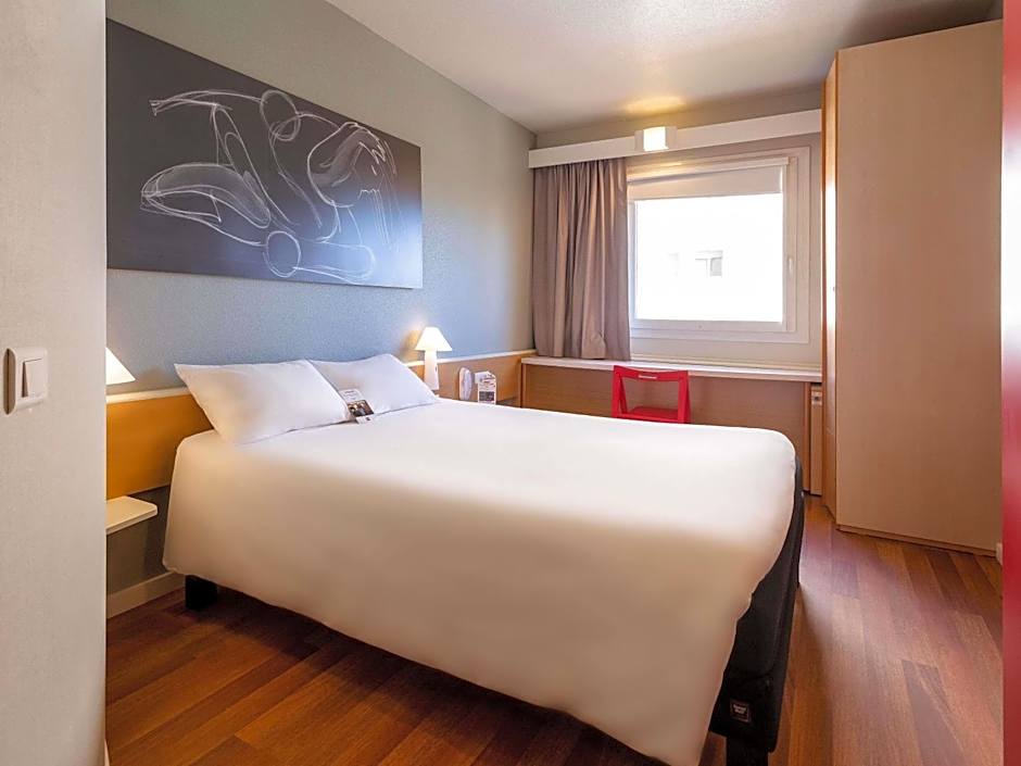Ibis Elche