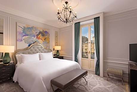 Junior, 1 Bedroom Suite, 1 King, River view