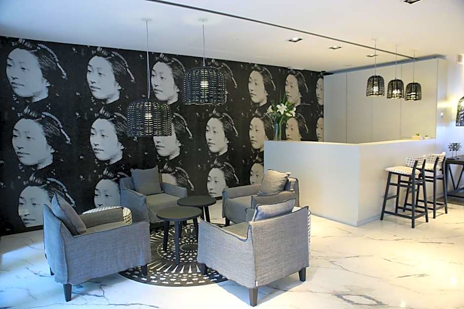 Ilum Experience Home