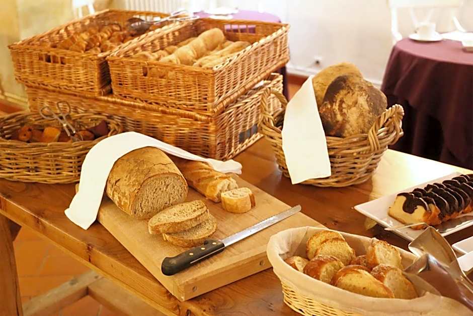 Chateau des Ducs de Joyeuse, BW Signature Collection