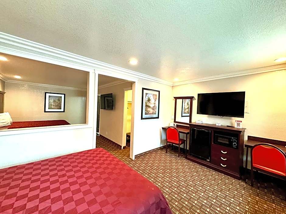 Budget Inn Anaheim near Disneyland Drive