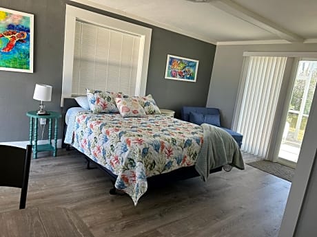 Studio with Sea View