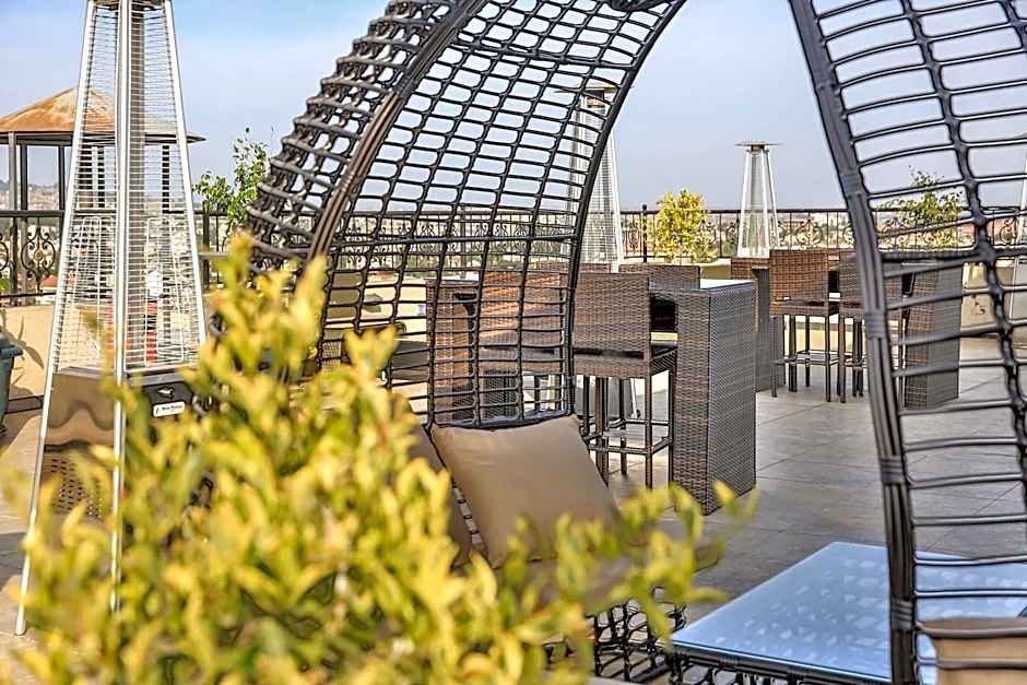 Swiss Inn Nexus Hotel