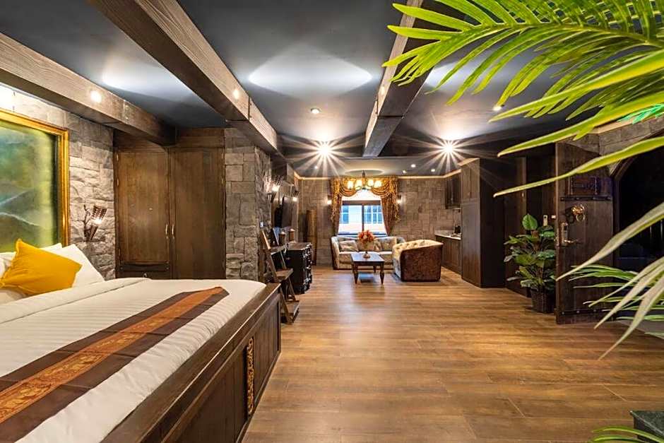 The Castle Pratumnak Hill Pattaya 6 Bedroom