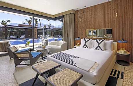 Suite with Pool View