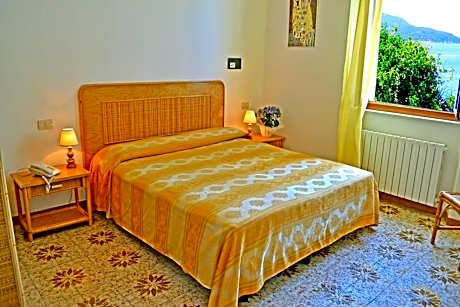 Standard Double Room with Sea View