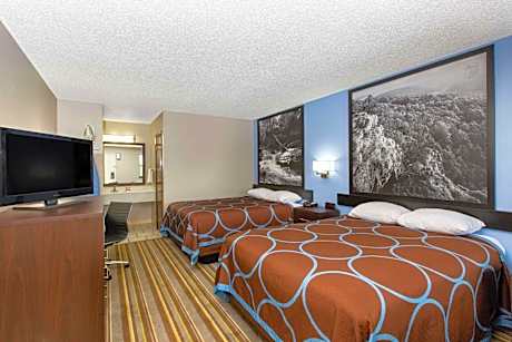 Deluxe Double Room with Two Double Beds - Non-Smoking