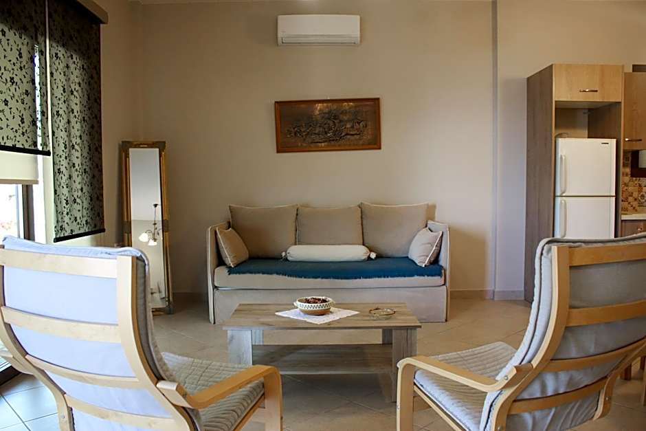 Studios Liotrivi Ouranoupolis