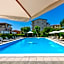 Hotel Apuana