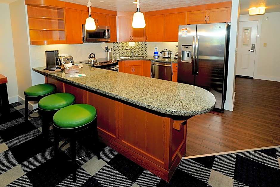 Heavenly Village Condos - Grand Residence