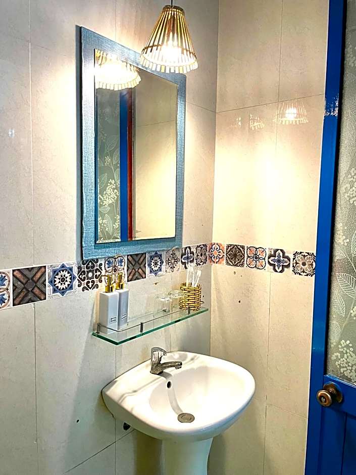 Hi Hợp Yến Homestay